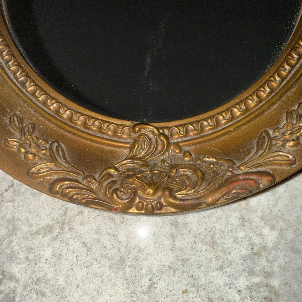 VTG Crown Fine Arts Ornate Bronze framed Mirror Oval 13X11 Gallery Wall READ